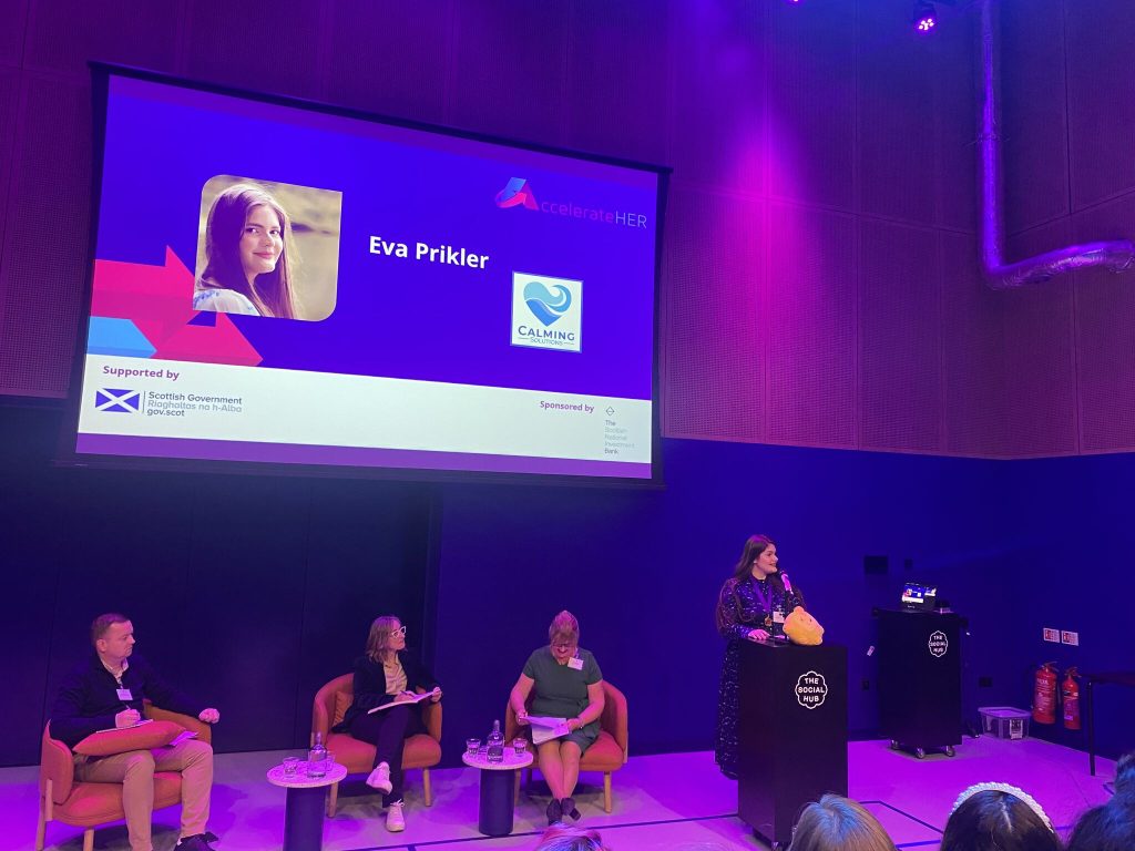 Eva pitching